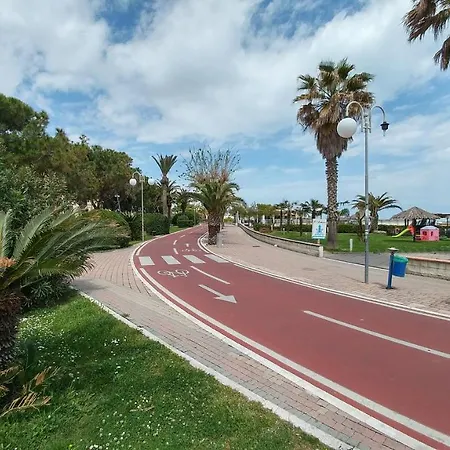 Tiziana Beach Apartment Tortoreto