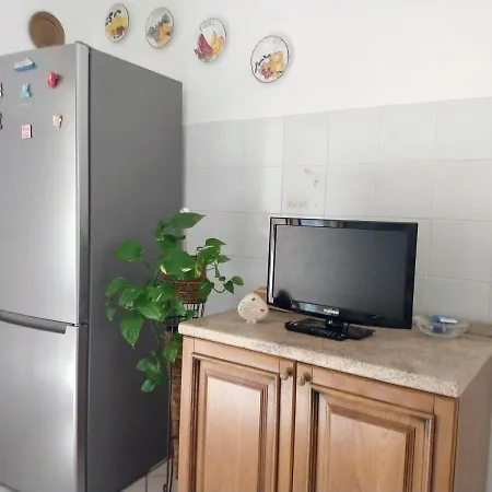 Tiziana Beach Apartamento *